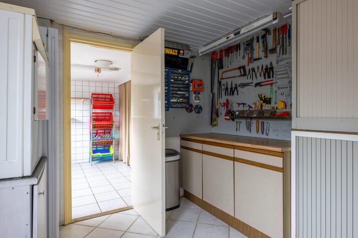 Foto 24 van Zuiderstraat 84