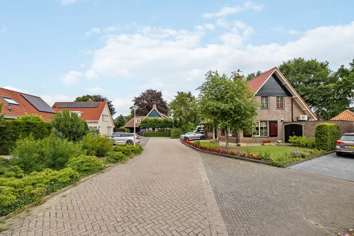 Foto 59 van Weidelaan 244