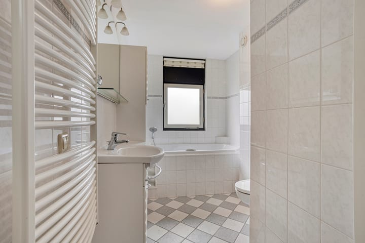 Foto 21 van Sarajevostraat 14