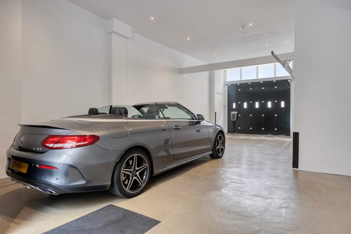 Foto 44 van Postelstraat 15