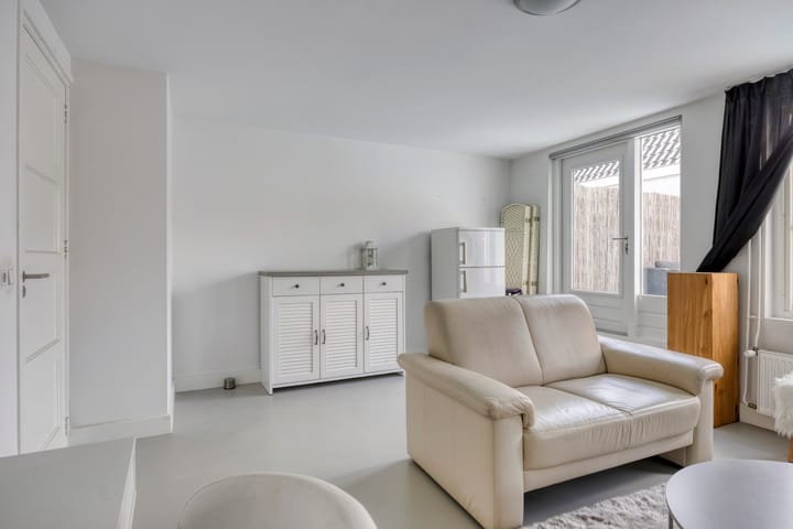 Foto 23 van Postelstraat 15