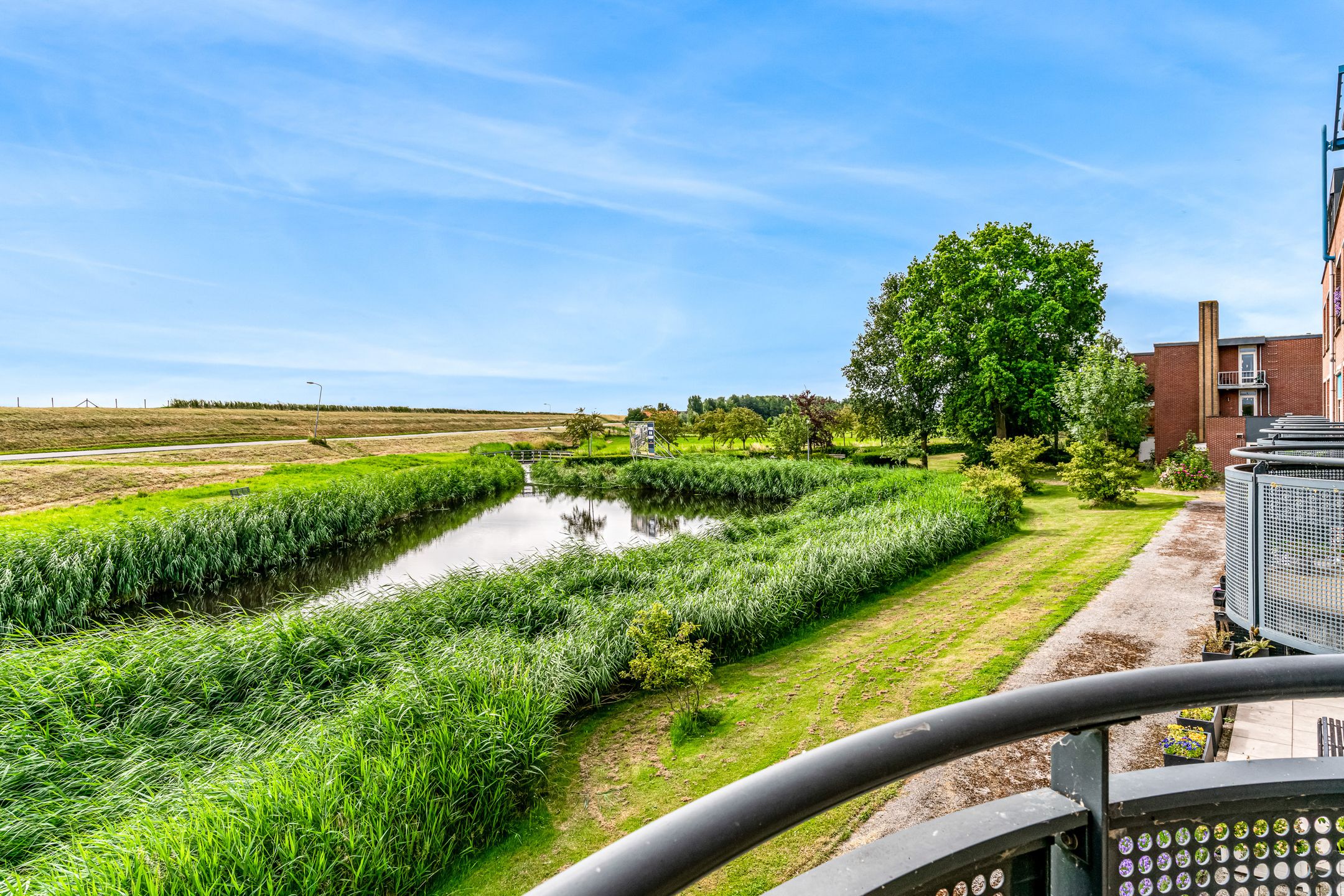 Foto 15 van Taeke van der Meerstraat 27-A