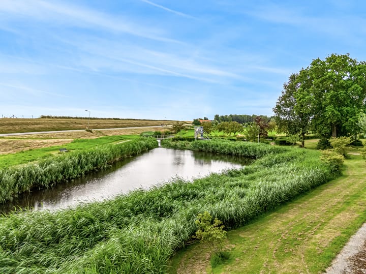 Foto 31 van Taeke van der Meerstraat 27-A