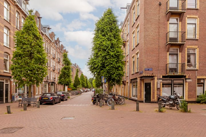 Foto 30 van Van Hogendorpstraat 183-2