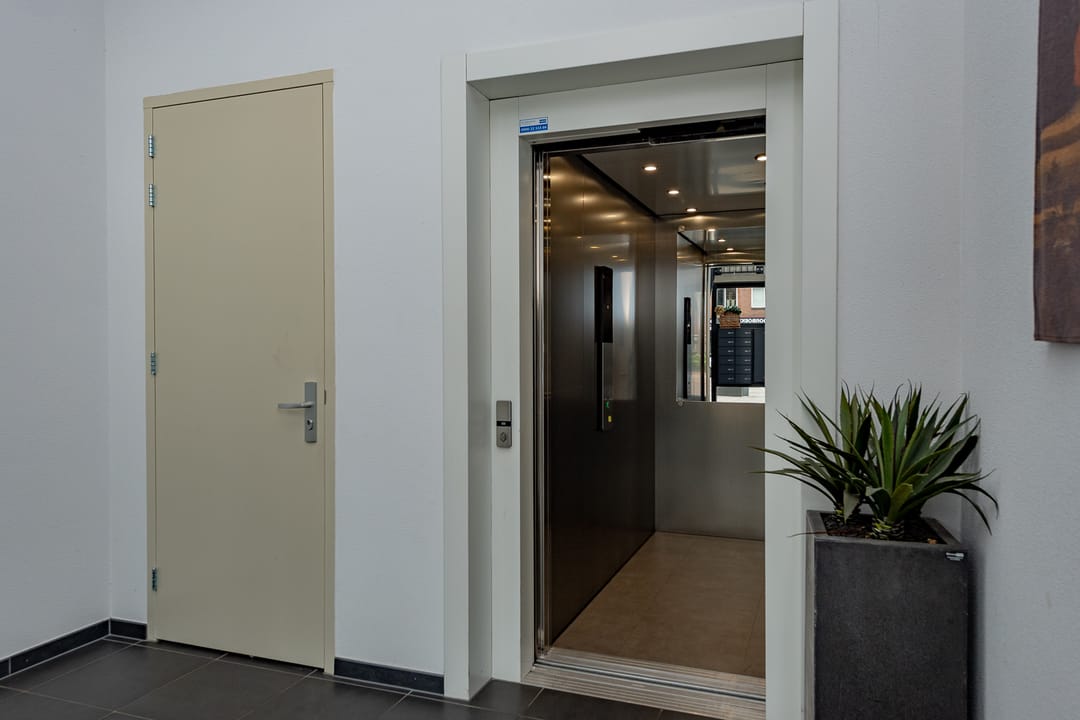 Foto 8 van Zuiderzeestraatweg 128-A