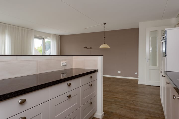 Foto 33 van Zuiderzeestraatweg 128-A