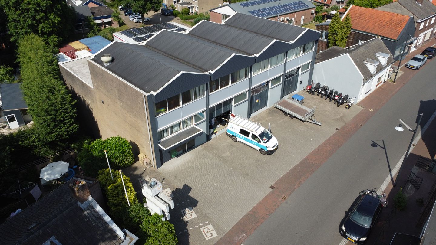 Bekijk foto 2 van Molendijk 177