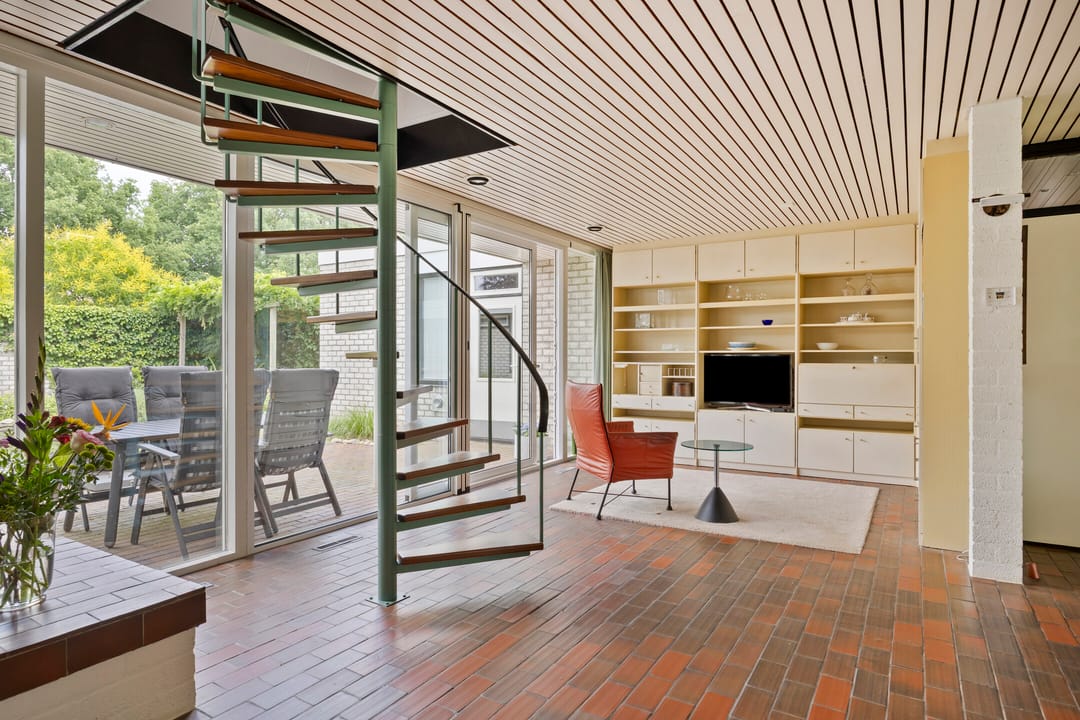 Photo 17 of Karel Gerardstraat 8