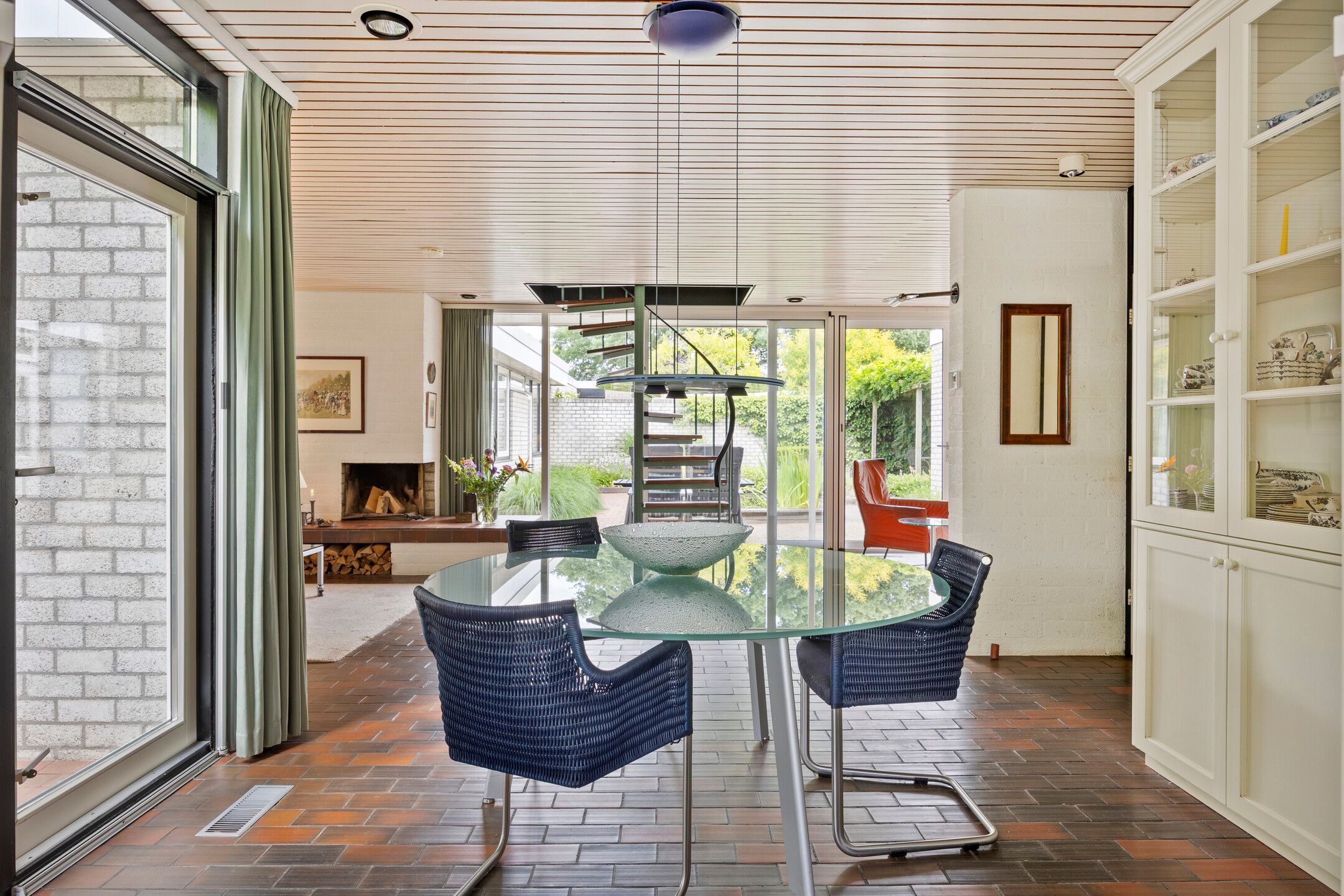 Photo 21 of Karel Gerardstraat 8