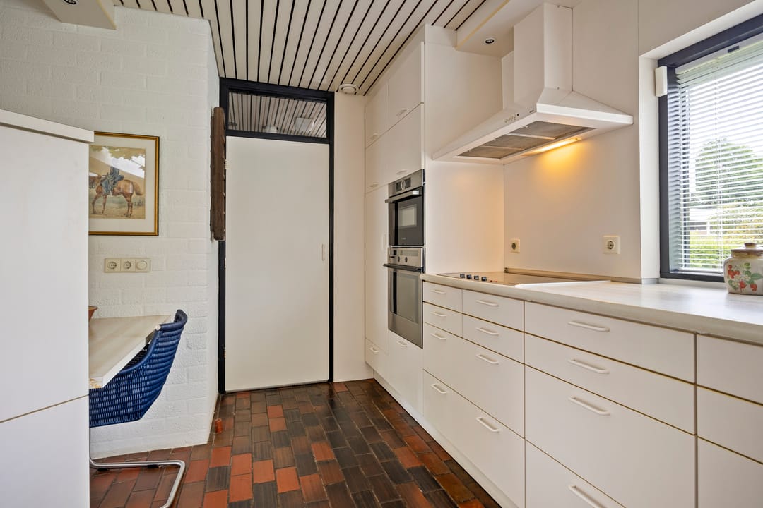 Photo 23 of Karel Gerardstraat 8