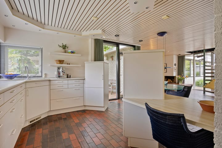 Foto 26 van Karel Gerardstraat 8