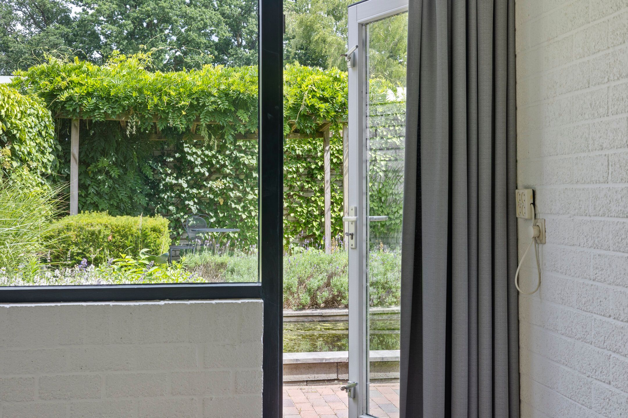 Photo 30 of Karel Gerardstraat 8