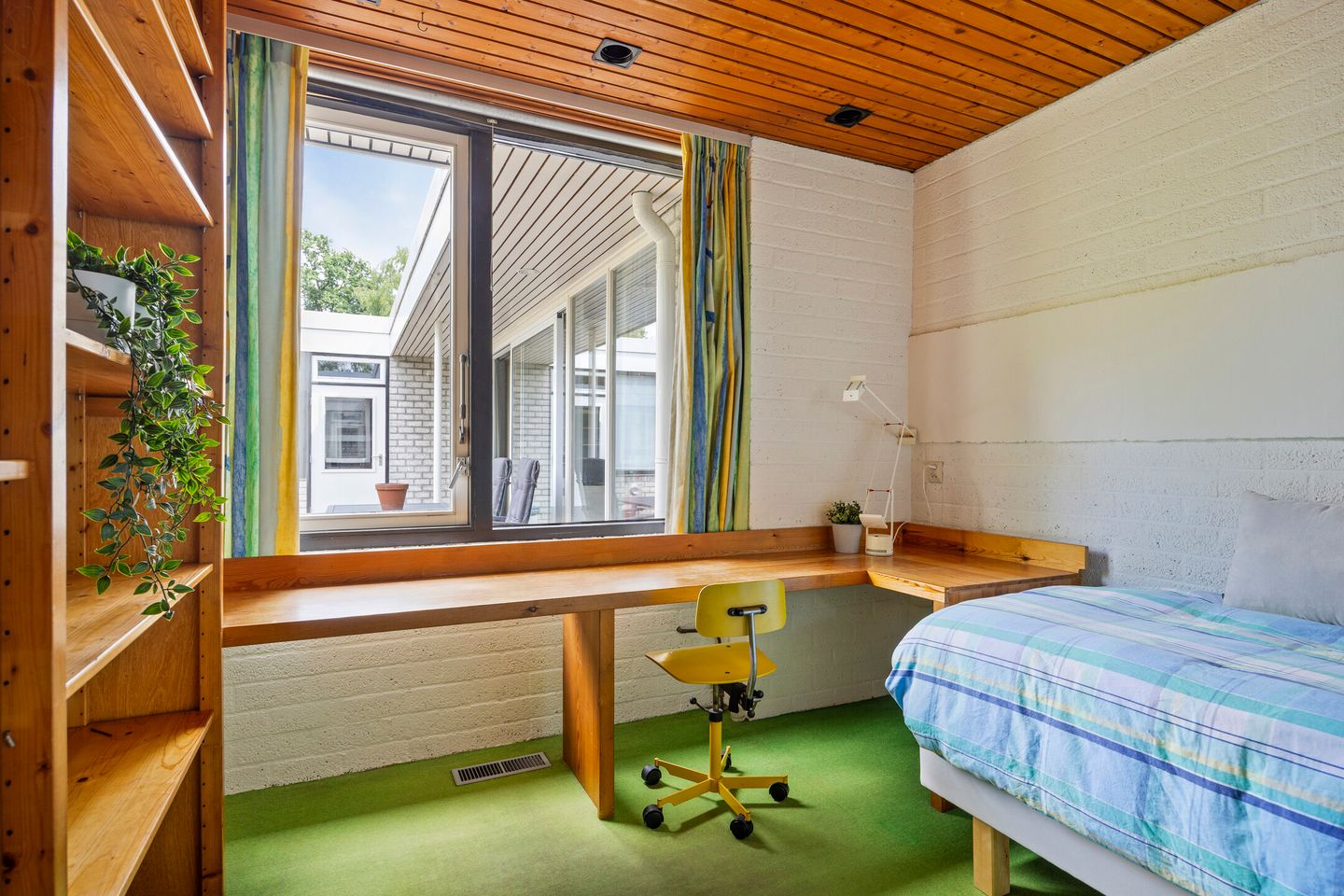 Photo 35 of Karel Gerardstraat 8