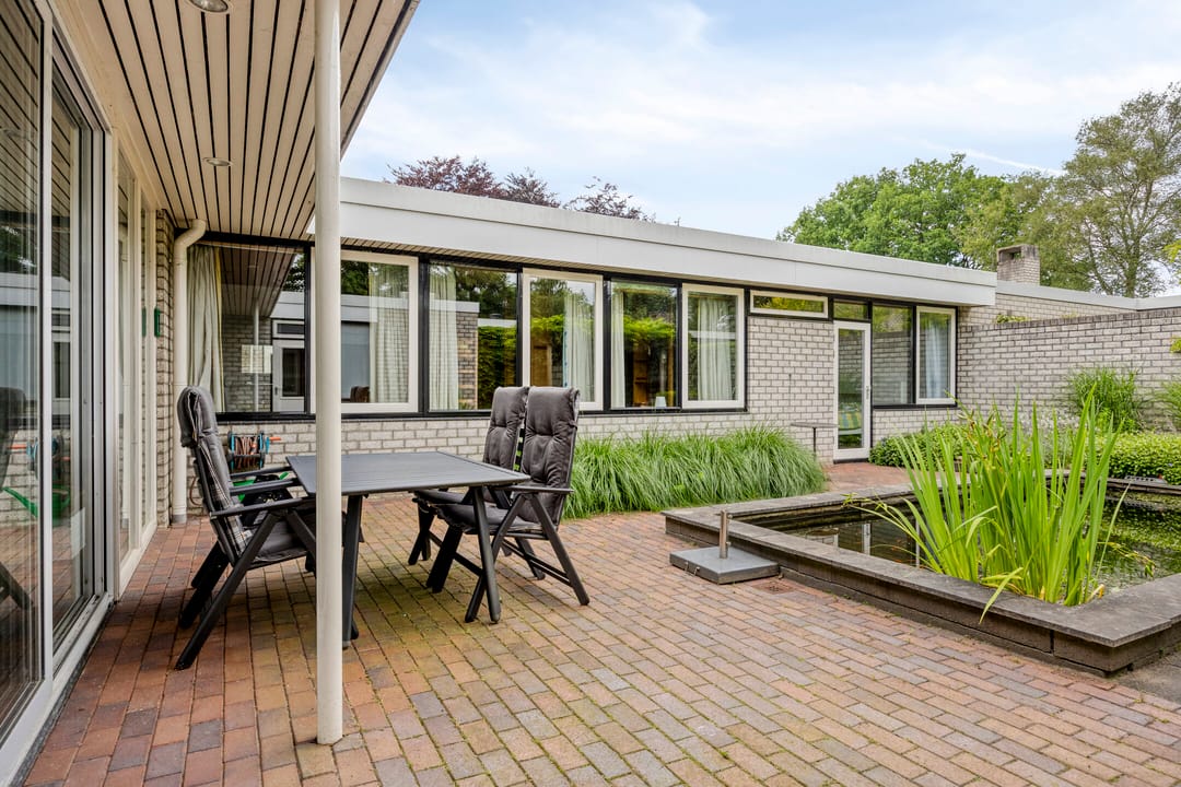 Photo 41 of Karel Gerardstraat 8