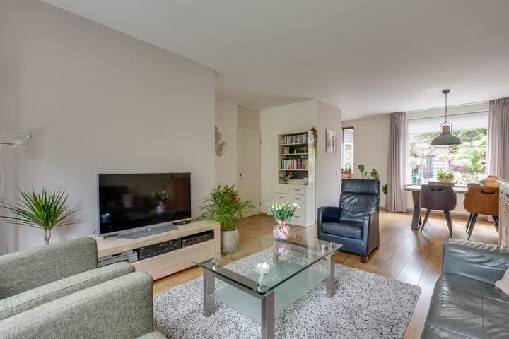 Foto 5 van Zernikeplein 12