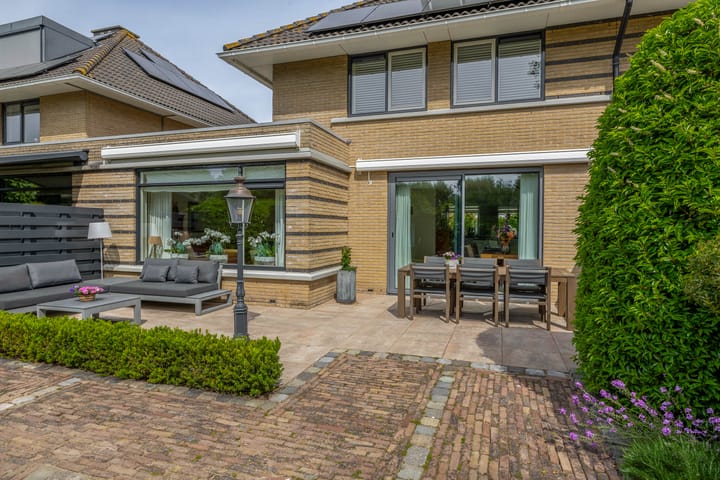 Foto 38 van Couperinstraat 14