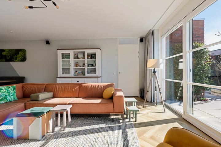 Foto 10 van Leonard Springerstraat 22