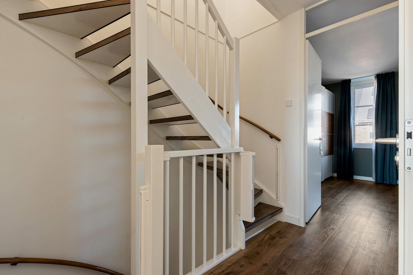 Photo 19 of Leonard Springerstraat 22