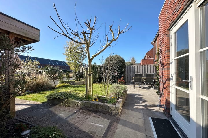 Foto 48 van Leonard Springerstraat 22