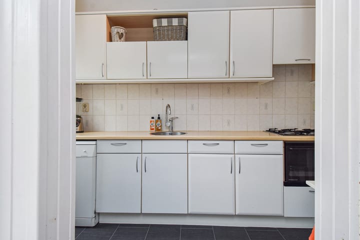 Photo 15 of Generaal Spoorlaan 83