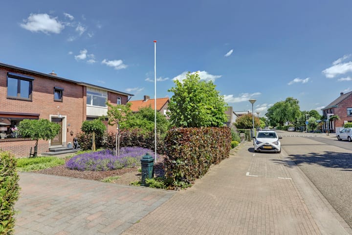 Foto 22 van Straelseweg 411