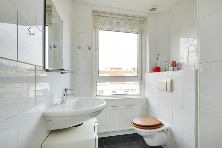 Photo 10 of Goudsbloemstraat 50-3