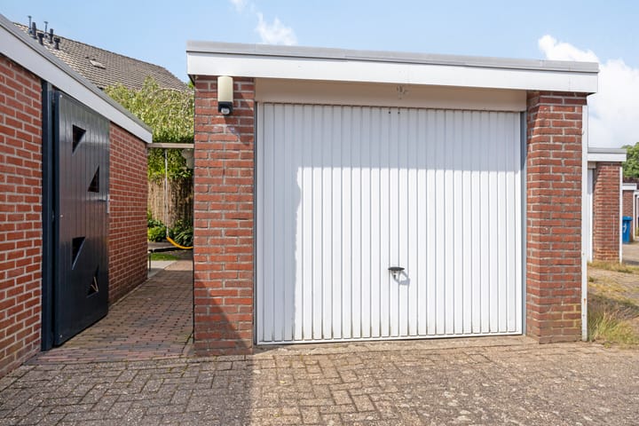 Foto 16 van Cavatinestraat 11