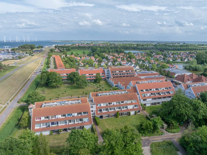 Foto 1 van Hageweg "'t Centrum" 228