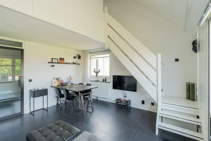 Foto 14 van Hageweg "'t Centrum" 228