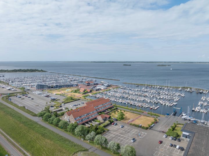 Foto 24 van Hageweg "'t Centrum" 228