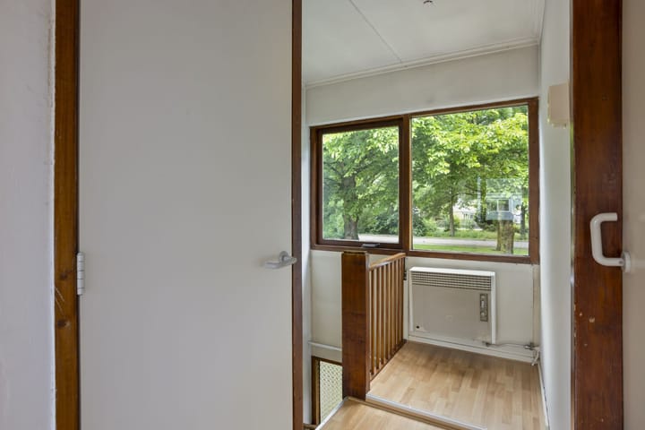 Photo 11 of Graaf Dirkstraat 21