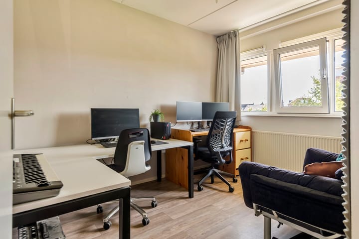 Photo 17 of Denariusstraat 10