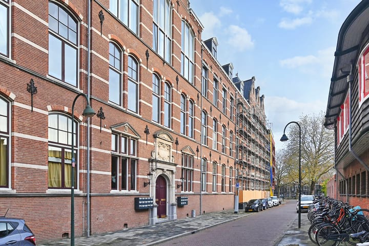 Photo 24 of Nieuwelaan 122