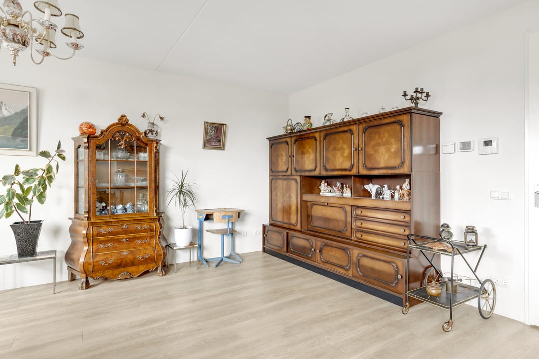 Photo 11 of Oranjelaan 13-A