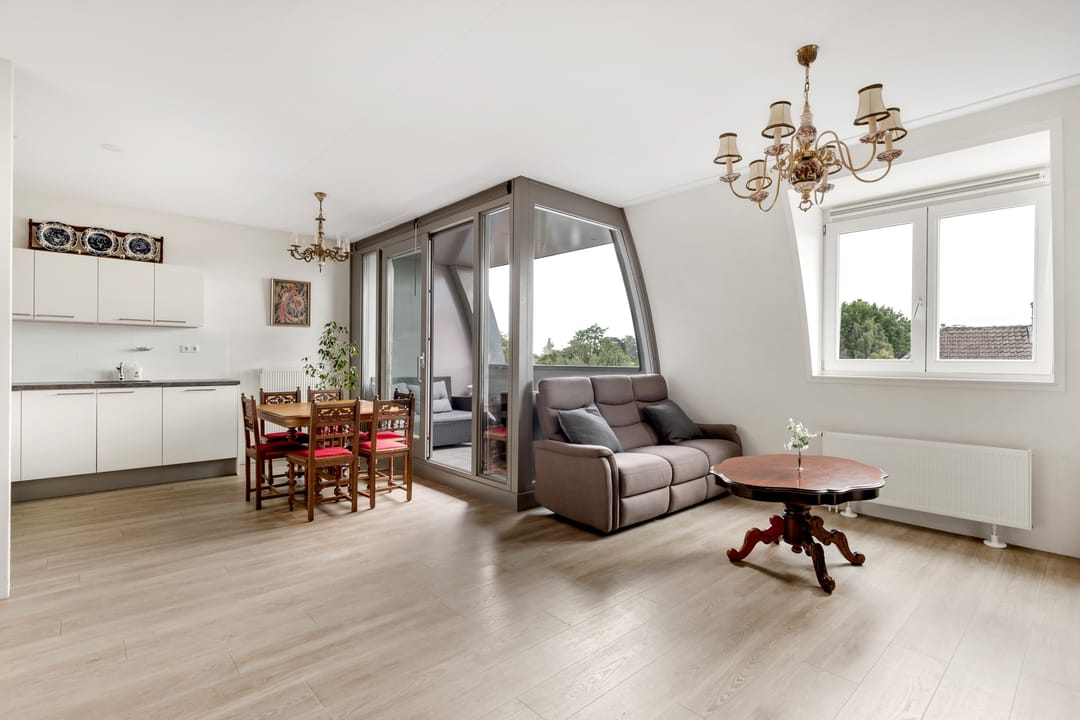 Photo 13 of Oranjelaan 13-A