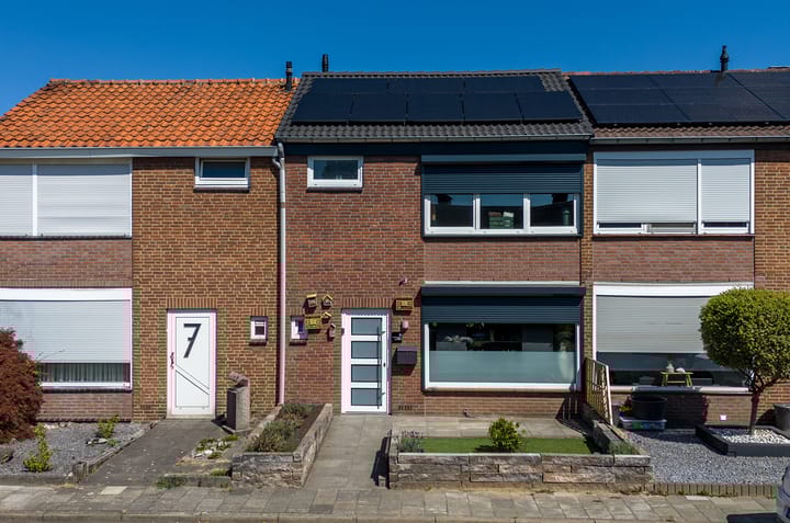 Foto 1 van Mgr. Lemmensstraat 9