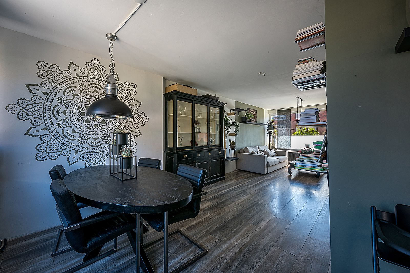 Foto 9 van Mgr. Lemmensstraat 9