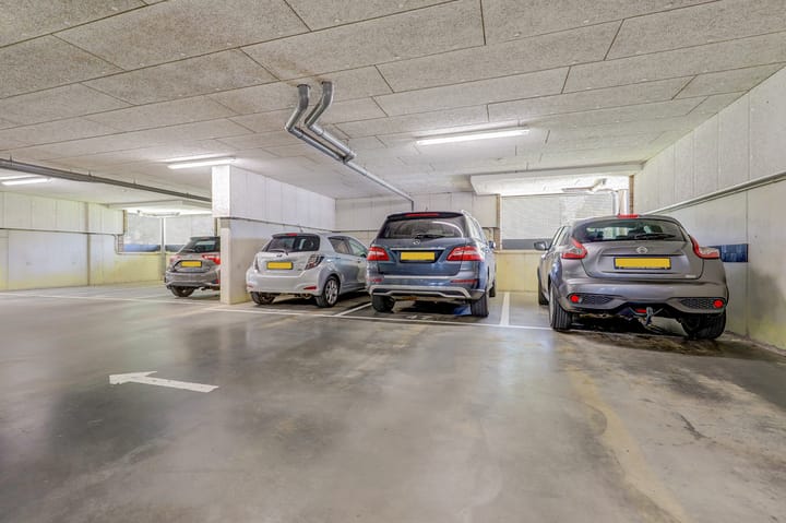 Photo 32 of Pastoor Van den Hurkplein 10