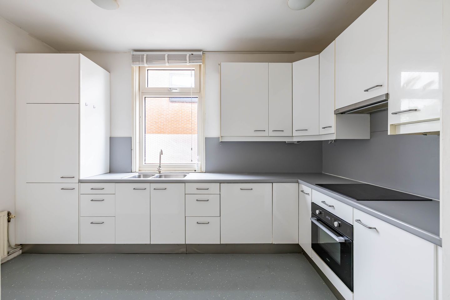 Foto 19 van Meint Veningastraat 24-B