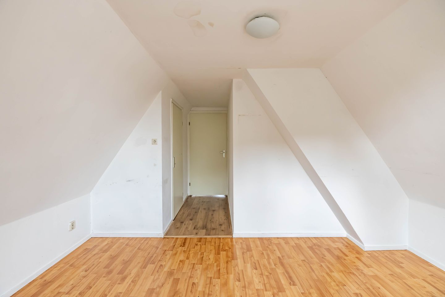 Foto 25 van Meint Veningastraat 24-B