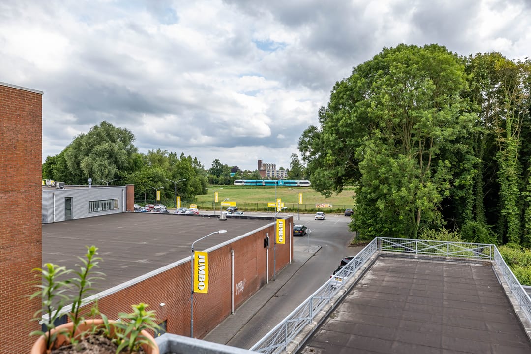 Foto 41 van Meint Veningastraat 24-B