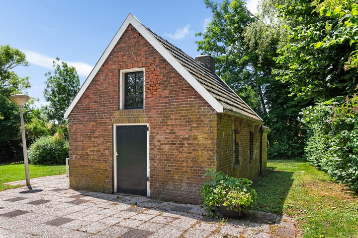 Foto 20 van Herxen 83