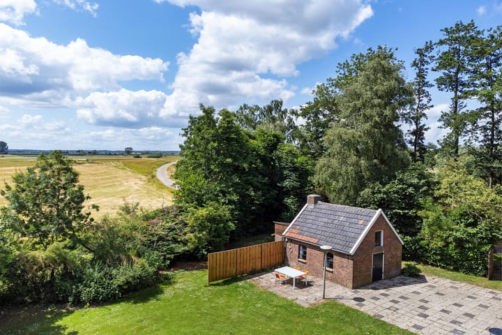 Foto 41 van Herxen 83