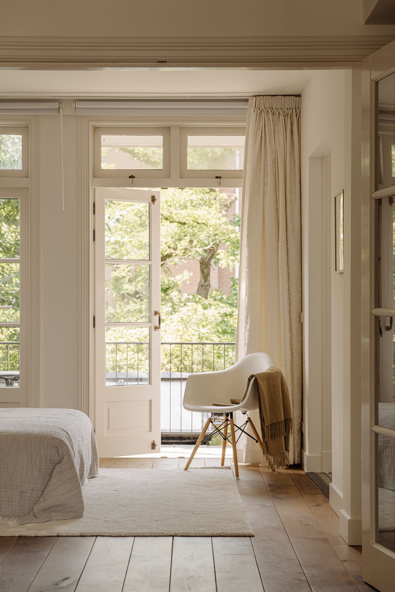 Foto 14 van Haarlemmerplein 21-2