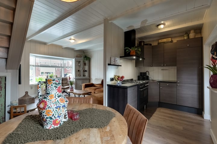 Photo 10 of Kanaalstraat 53