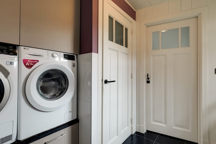 Photo 14 of Kanaalstraat 53