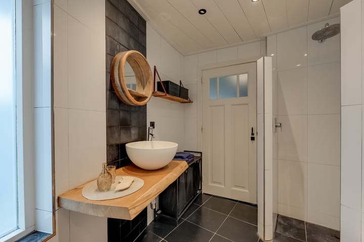 Photo 17 of Kanaalstraat 53