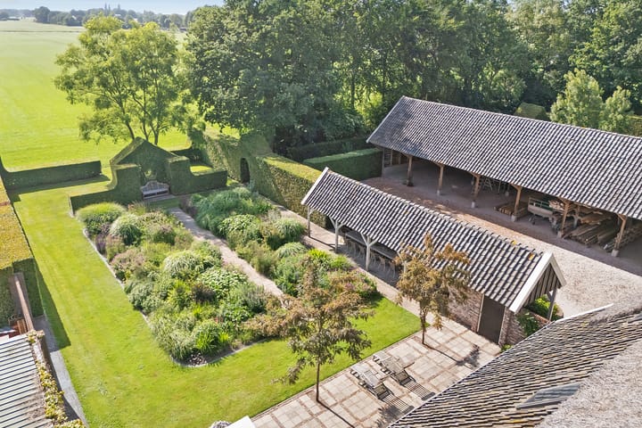 Foto 102 van Eerste Schansweg 3