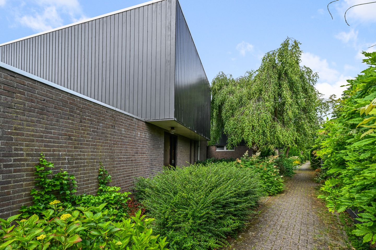 Photo 35 of Geertruidahoeve 16