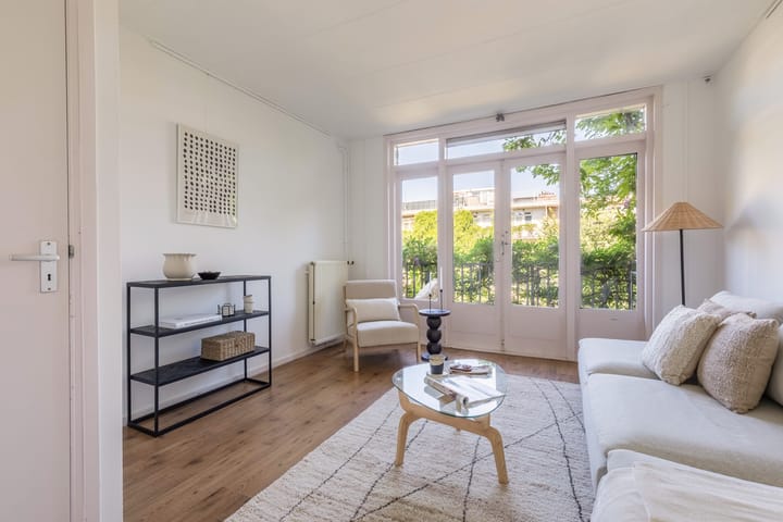 Photo 5 of Witte de Withstraat 140-2